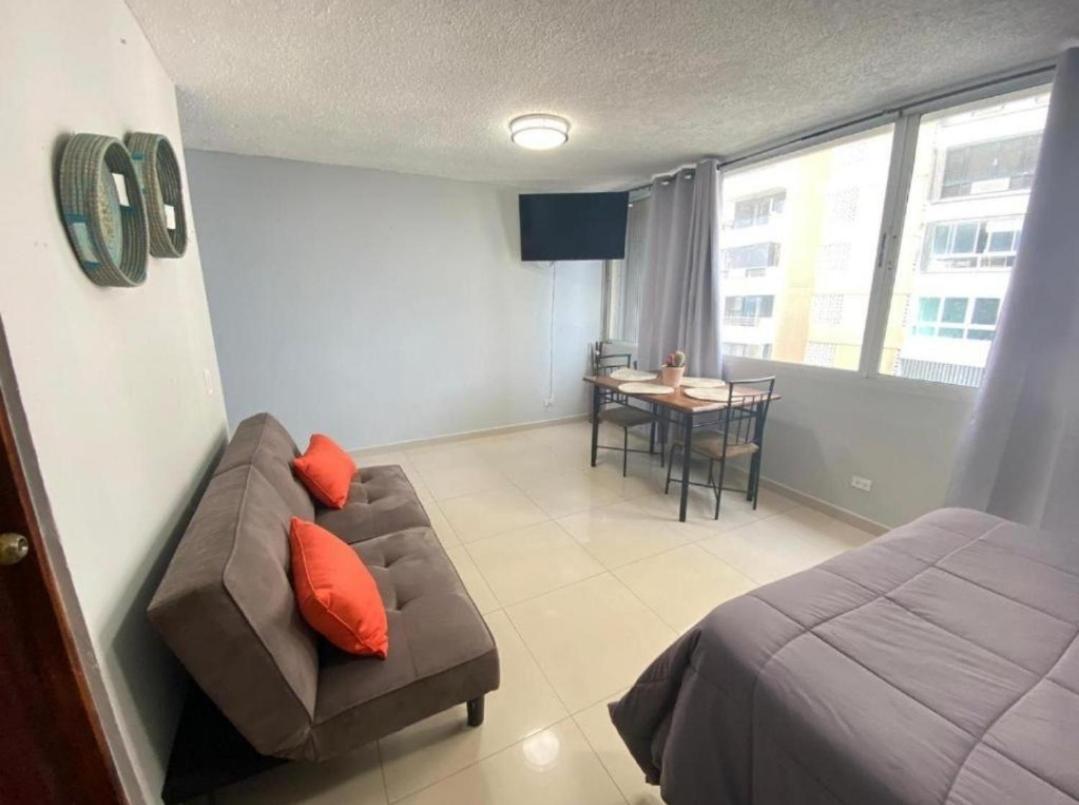 Isla Verde Tower San Juan Exterior photo